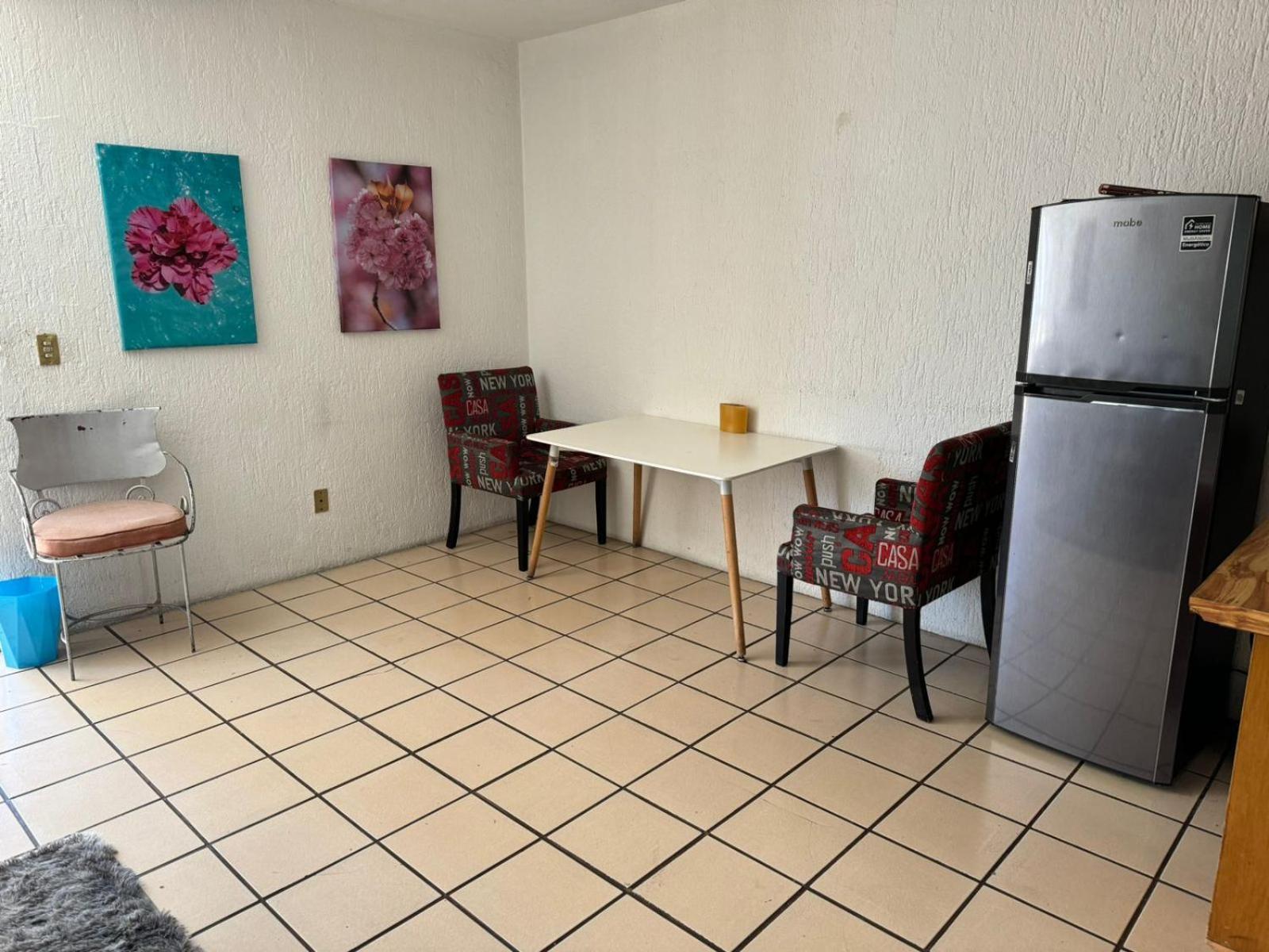 Habitacion Privada En Casa De Huespedes Guadalajara Kültér fotó