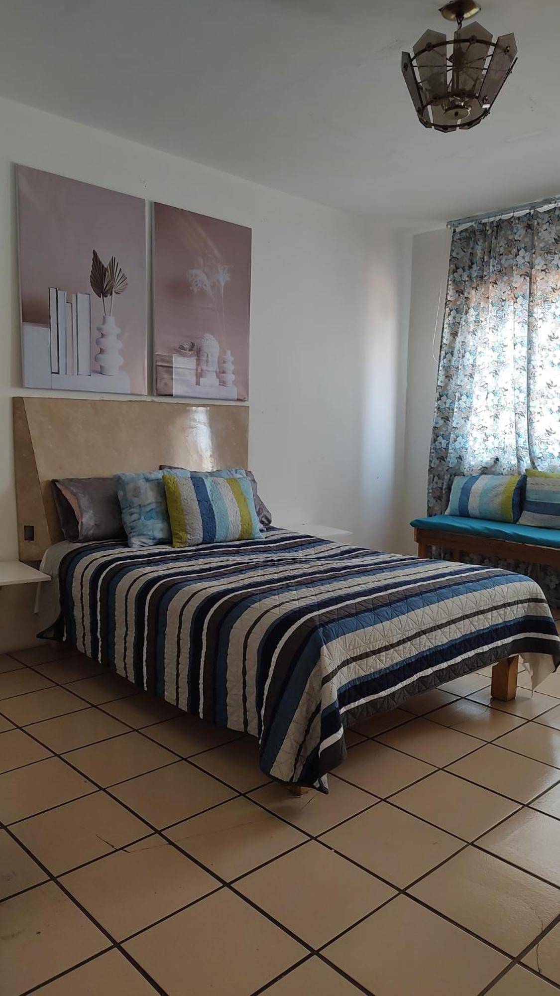 Habitacion Privada En Casa De Huespedes Guadalajara Kültér fotó